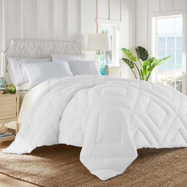 Tommy Bahama Butter Soft Down Alternative Comforter