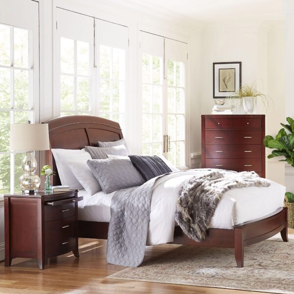 Laramonne Queen Bedroom Collection